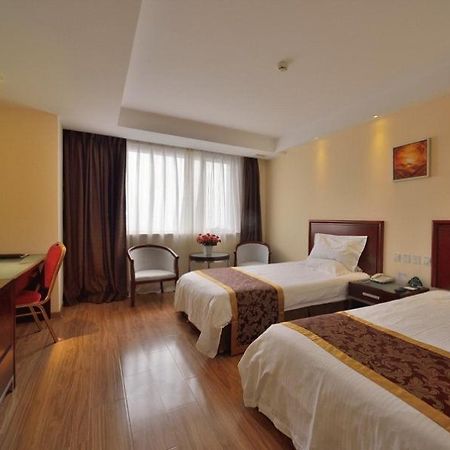 Greentree Alliance Beijing West Railway Station Zhanqian North Square Hotel Exterior photo