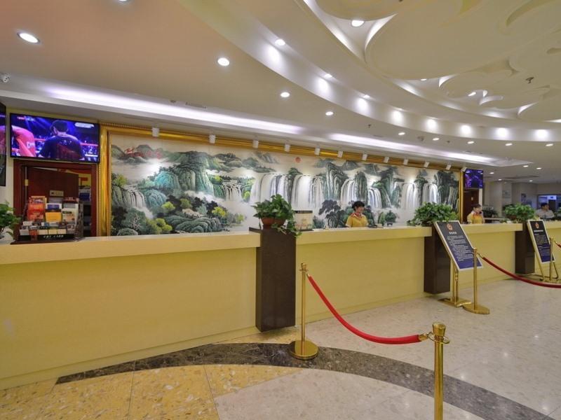 Greentree Alliance Beijing West Railway Station Zhanqian North Square Hotel Exterior photo